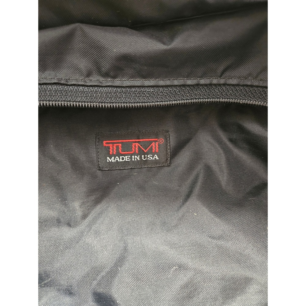 TUMI 17" Alpha Briefcase Ballistic Nylon Messenger Laptop Bag Travel CarryOn USA - Picture 6 of 9